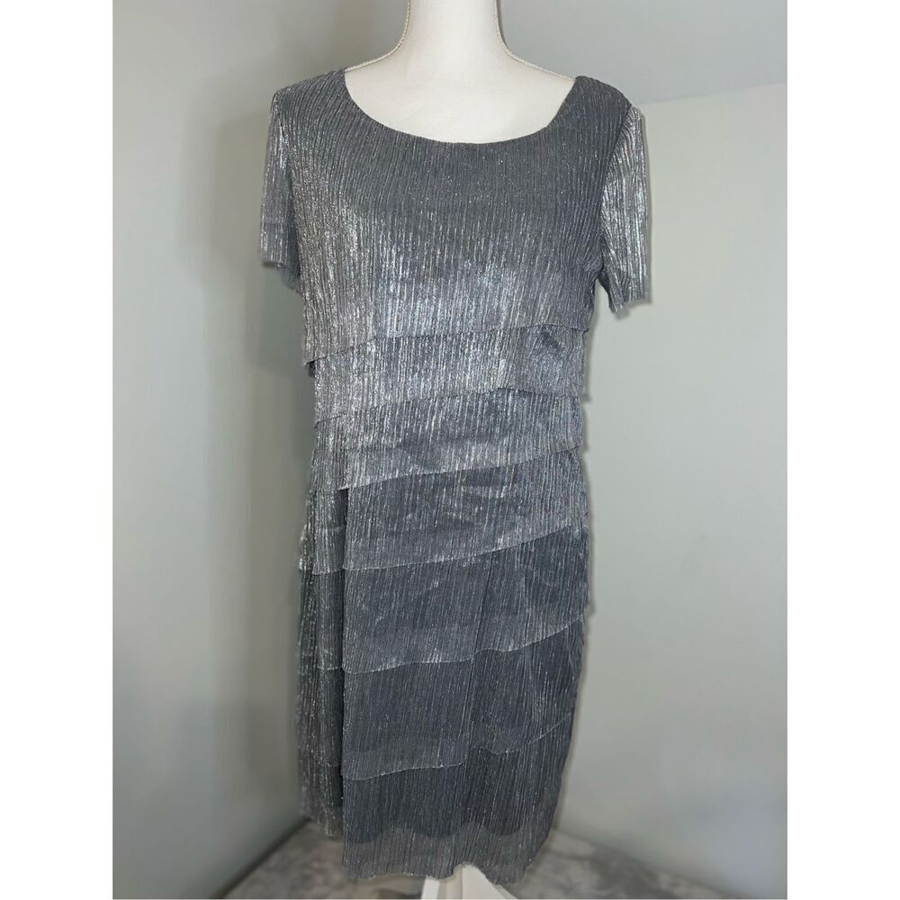 Women’s Metallic Tinsel Silver Shift Tiered Dress 10